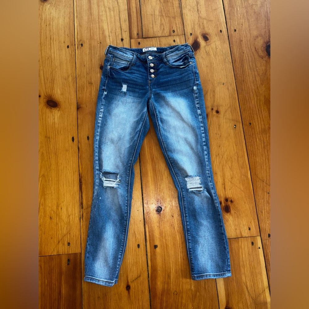 Lei Giselle Relaxed Skinny Jeans Size 3 Distressed Button Fly Medium Wash